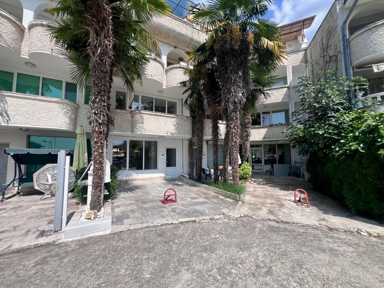 Direkt am Meer in Ravda – Maisonette mit zwei Schlafzimmern, Meerblick und eigenem Stellplatz
