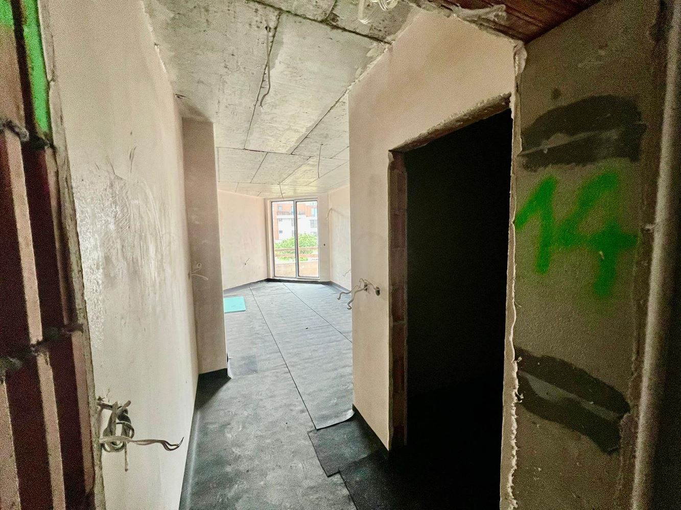 100 Meter vom Meer entfernt in Sarafovo – neues Studio in einer Anlage mit großzügigen Grünflächen