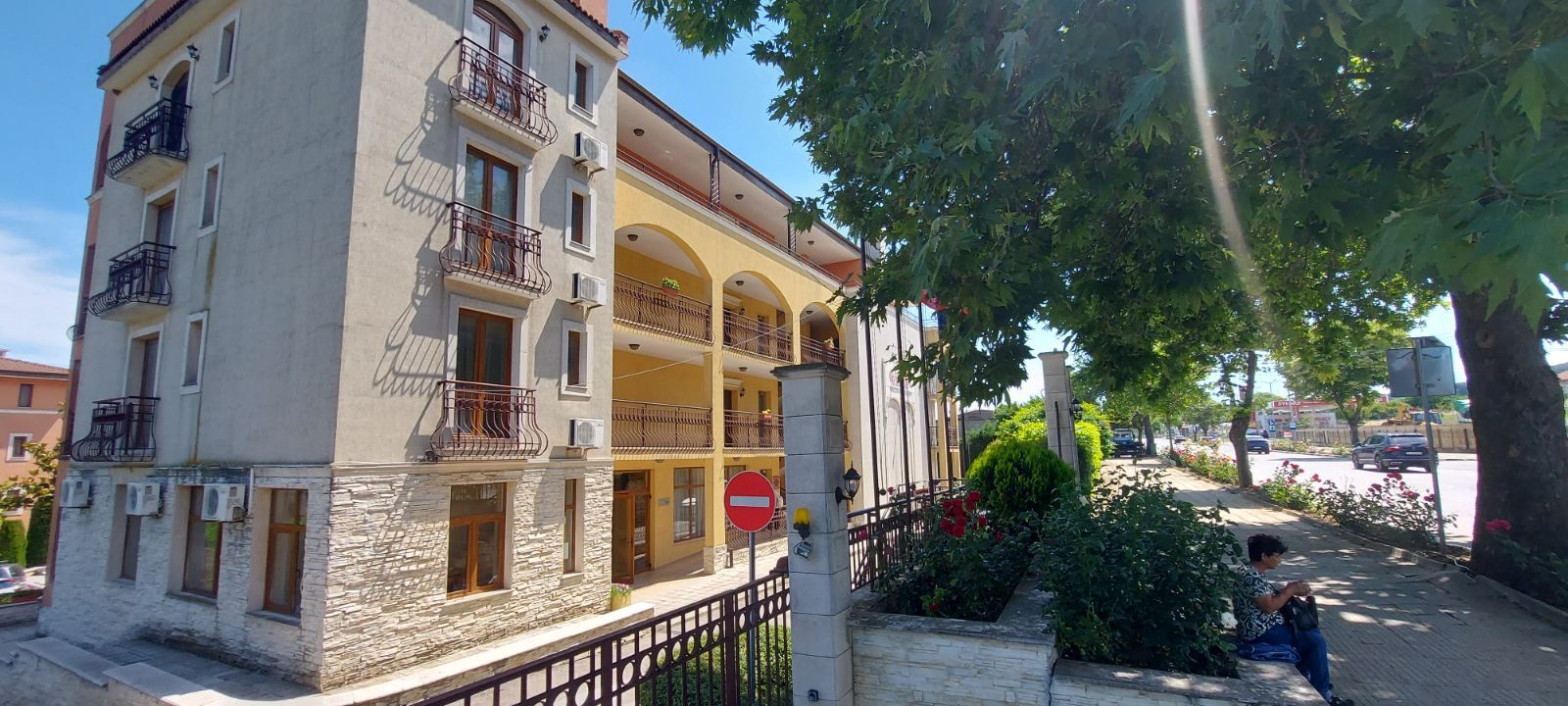 Geräumiges Studio in einer Anlage in Obzor, umgeben von Grün und nur einen kurzen Spaziergang vom Meer entfernt