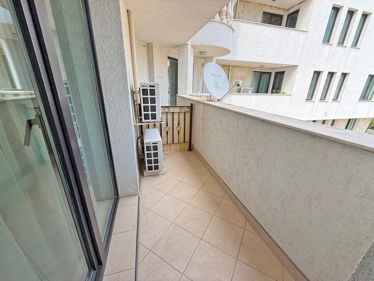 Elegante Wohnung mit einem Schlafzimmer in Sweti Wlas – Komfort, Ruhe und mediterraner Stil in Meeresnähe