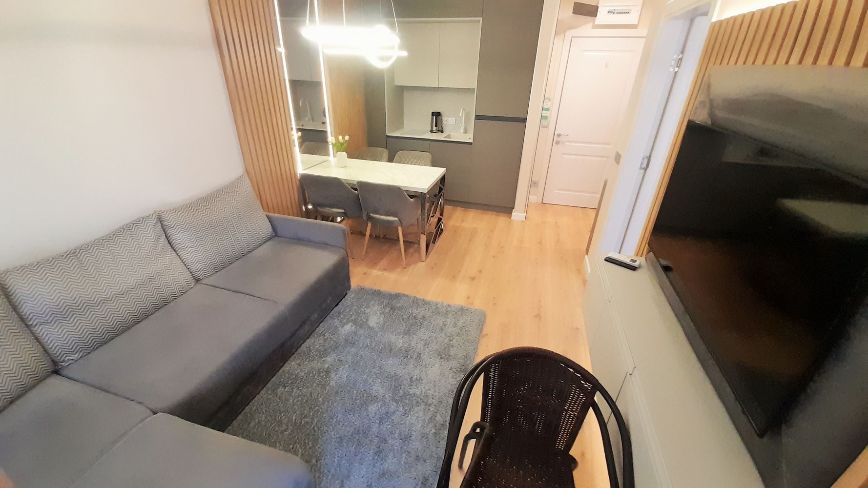 2-Zimmer-Wohnung mit Poolblick in einer Anlage mit beeindruckender Infrastruktur in Sonnenstrand