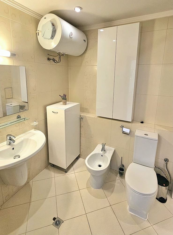 Wohnung mit einem Schlafzimmer in erster Meereslinie in Pomorie mit Panoramameerblick und ausgezeichneten Annehmlichkeiten