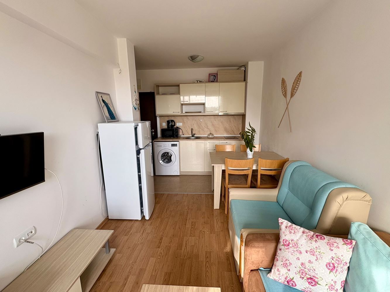 Sonnenstrand – Gemütliche 2-Zimmer-Wohnung mit Poolblick, nur fünf Minuten vom Strand entfernt