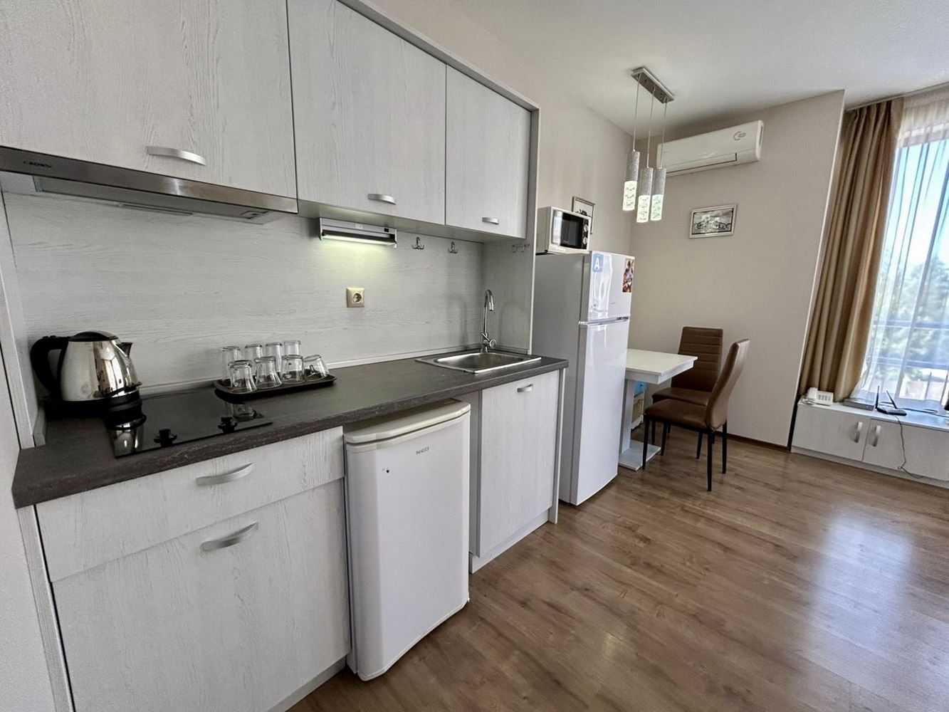 Gemütliche 2-Zimmer-Wohnung mit Pool- und Grünanlagenblick in einem großartigen Komplex in Sonnenstrand