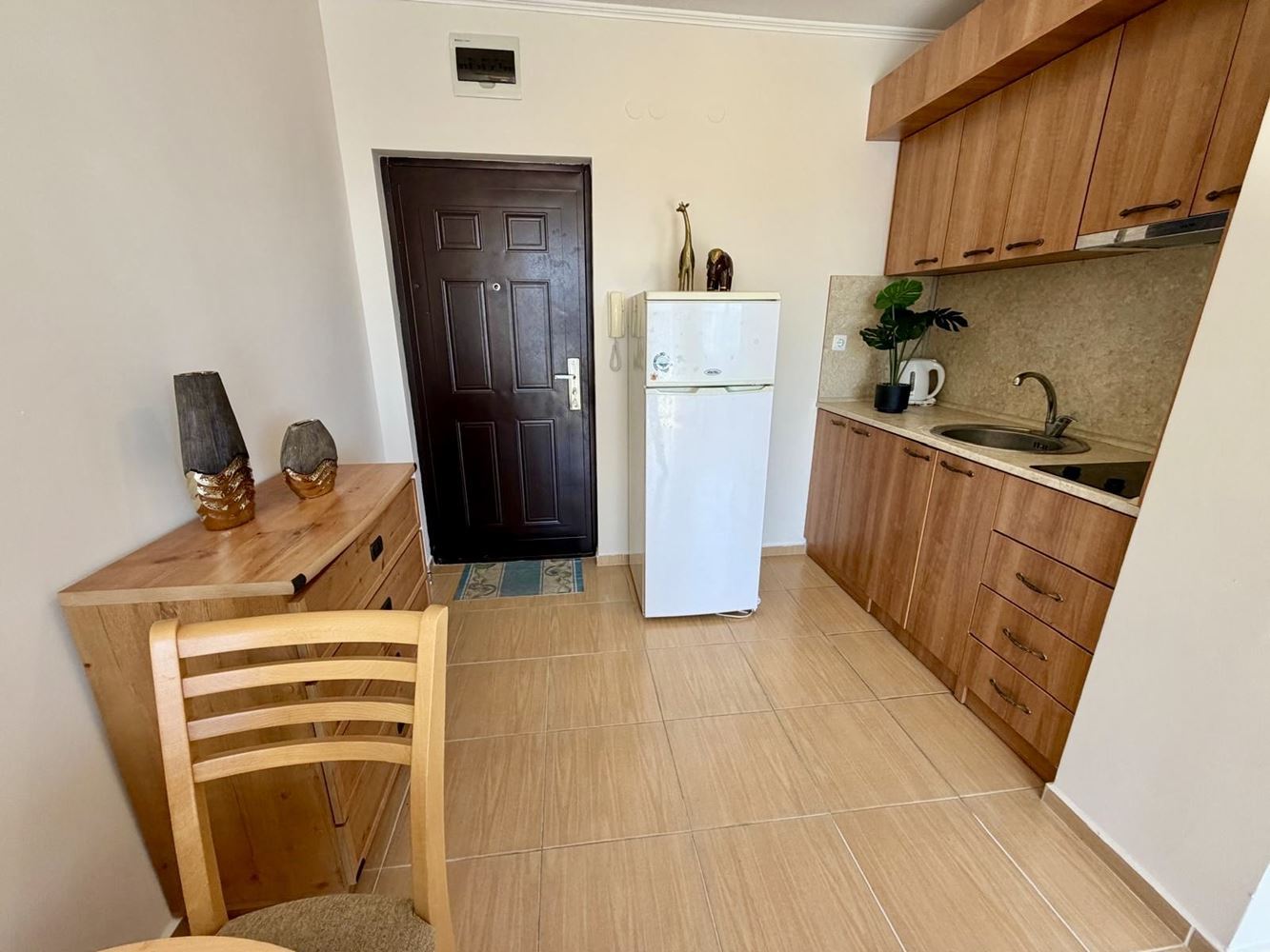 Panorama-Studio mit beeindruckendem Meerblick in Nessebar – sofort bezugsfertig