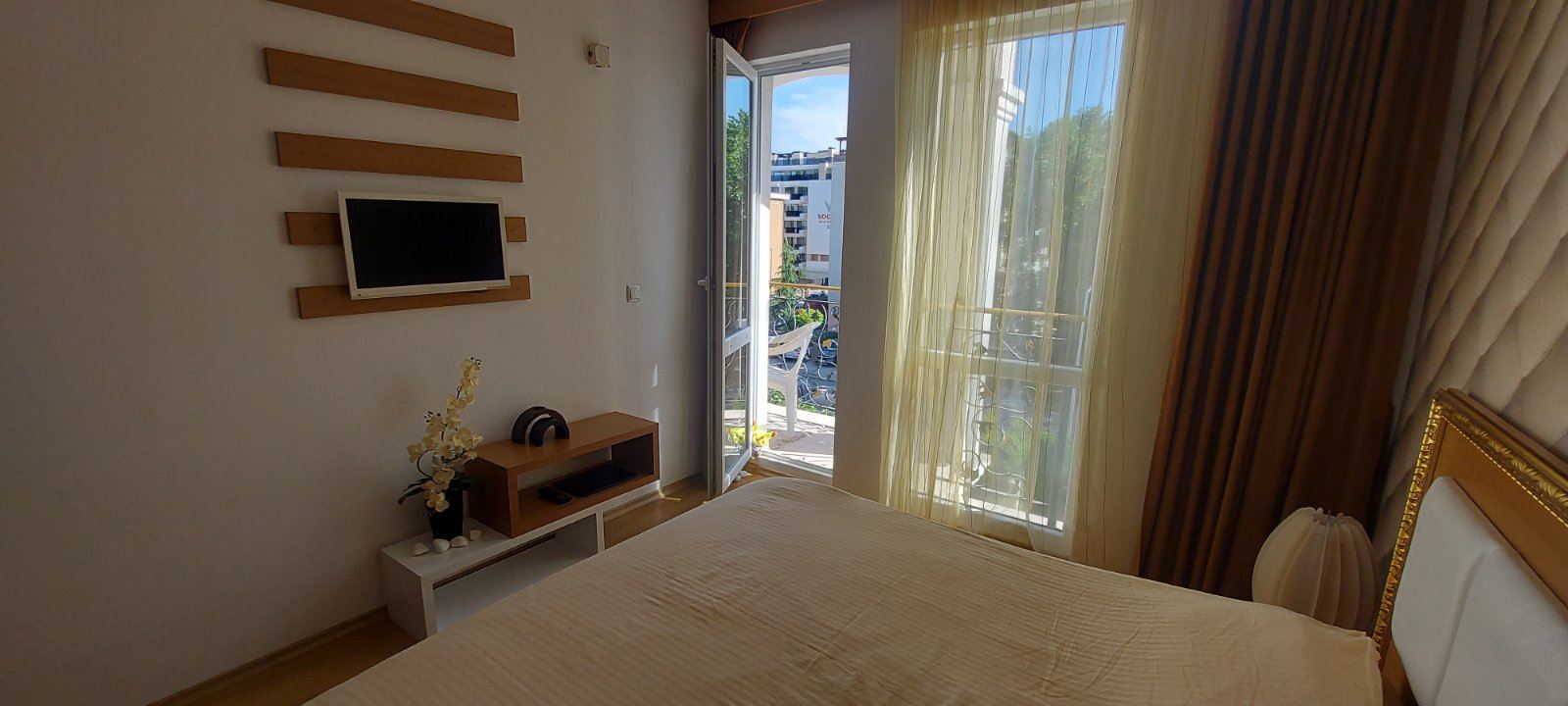 Luxuriöse 2-Zimmer-Wohnung in einer renommierten Anlage in Sonnenstrand