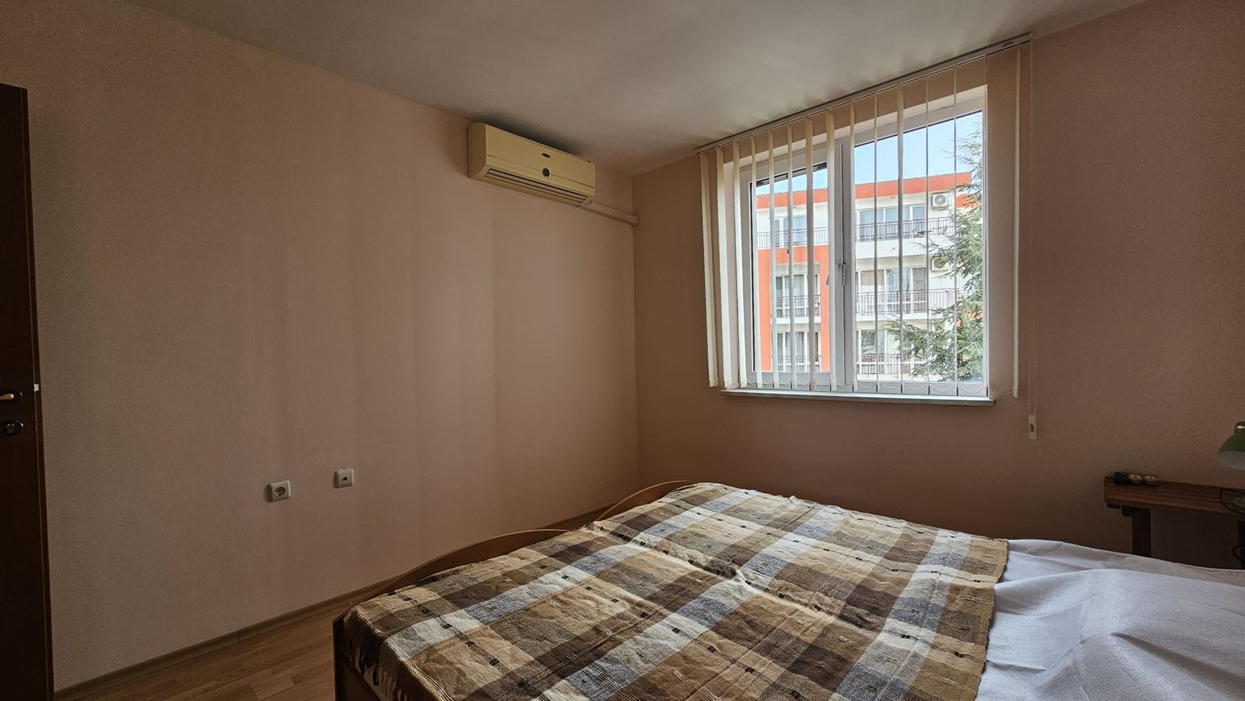 Meeresidylle in erster Linie – Zweizimmerwohnung (mit einem Schlafzimmer) mit Meerblick in Sveti Vlas