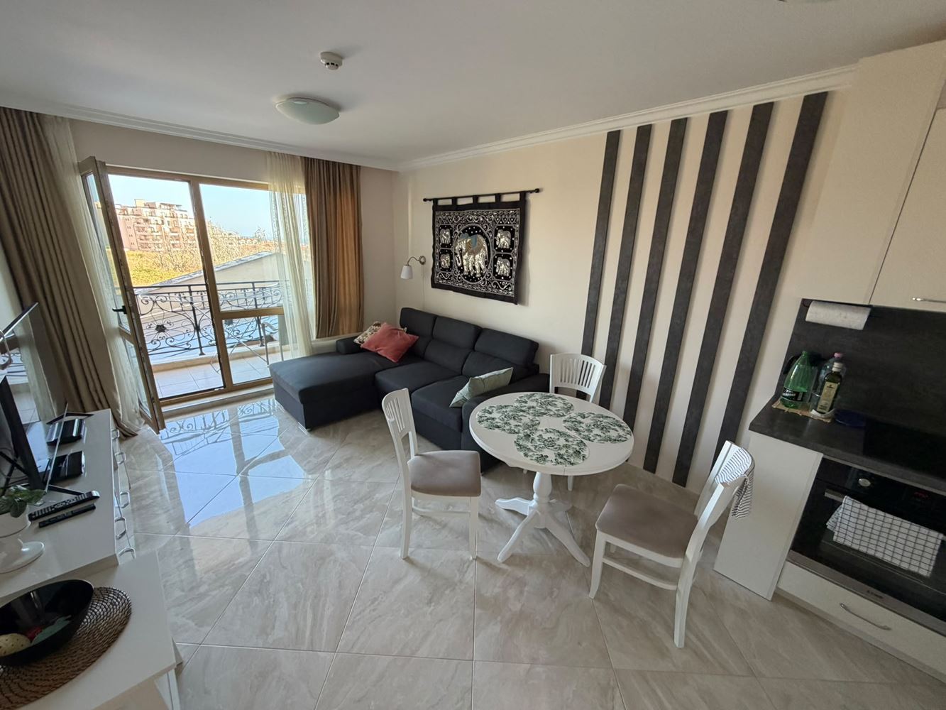 Luxuriöse 2-Zimmer-Wohnung mit Meerblick in Sveti Vlas – stilvolle Immobilie für echten Komfort