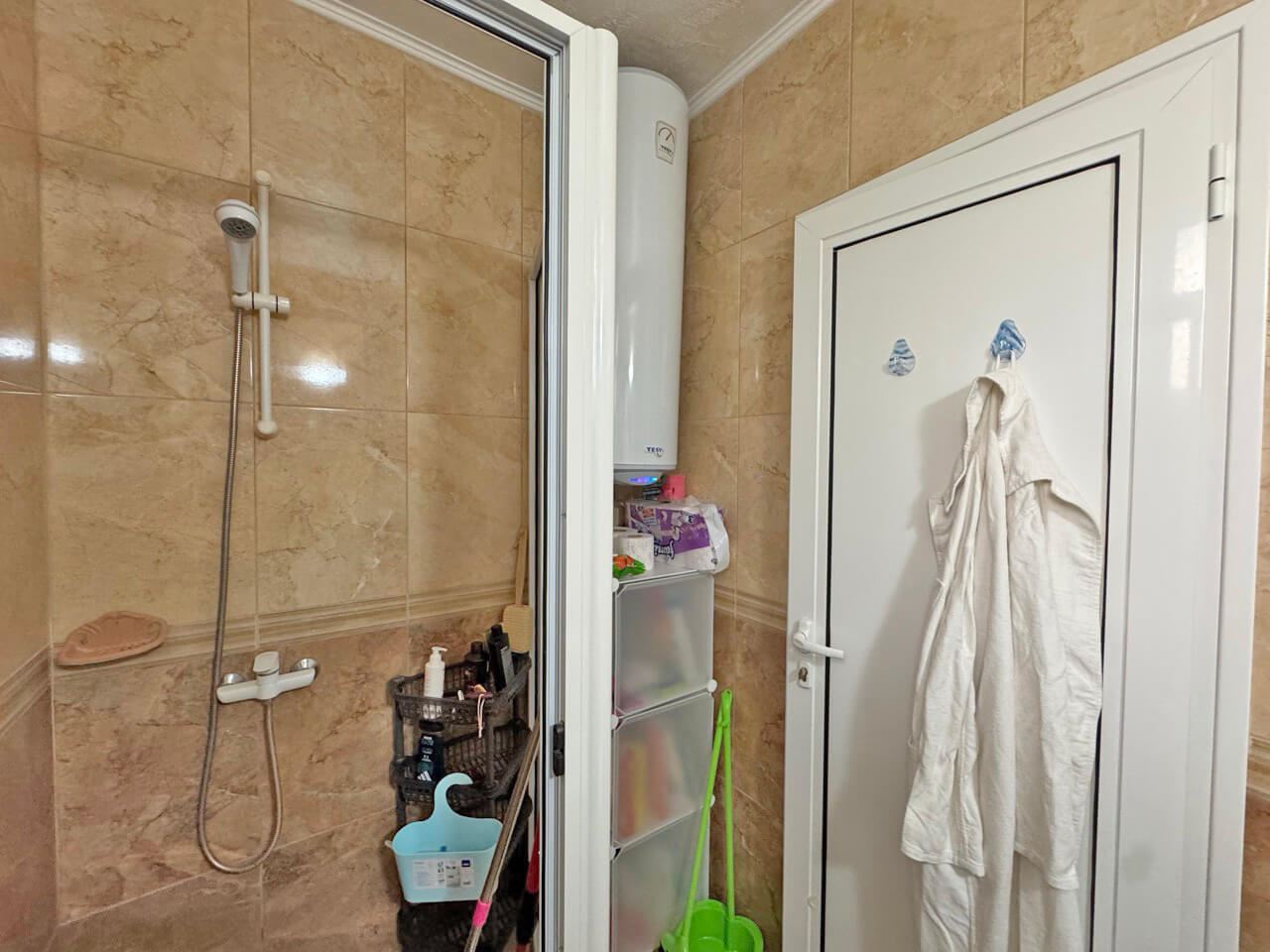 Studio mit separater Küche in einer geschlossenen Wohnanlage – eine ausgezeichnete Investition und ein gemütliches Zuhause in Sonnenstrand