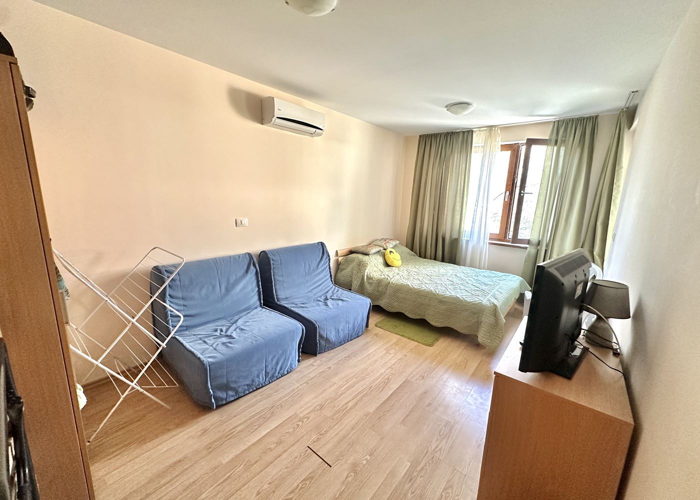 2-Zimmer-Wohnung in erster Meereslinie in Sveti Vlas – Gemütlichkeit und maritimes Ambiente