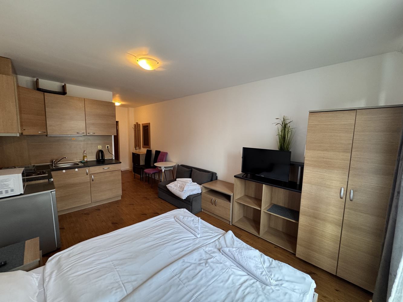 Möbliertes Studio in Sveti Vlas – Gemütliches Zuhause am Meer in einer Wohnanlage mit ausgezeichneten Annehmlichkeiten