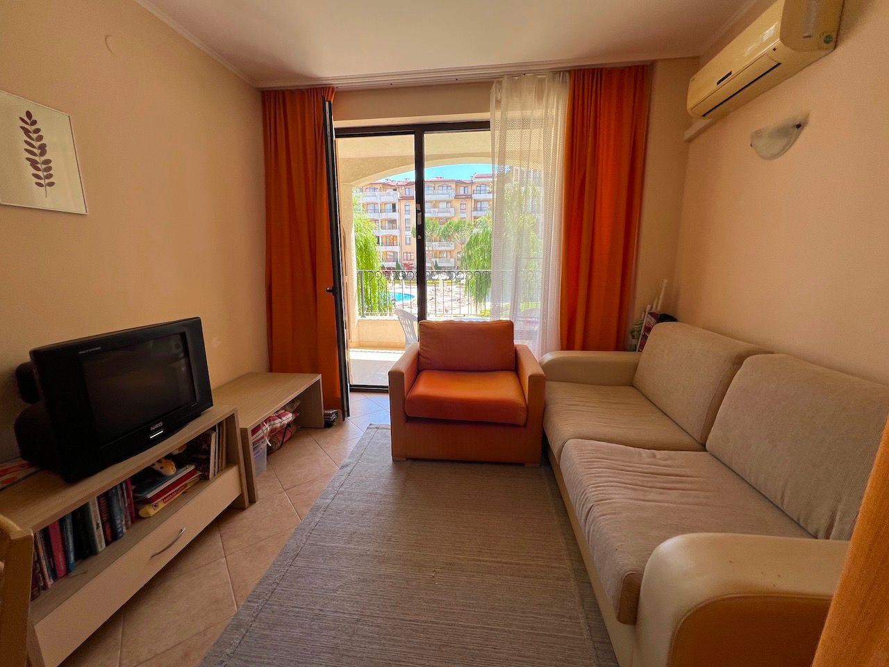 Komfort, Sicherheit und erstklassige Annehmlichkeiten – elegante Wohnung mit einem Schlafzimmer in Sunny Beach