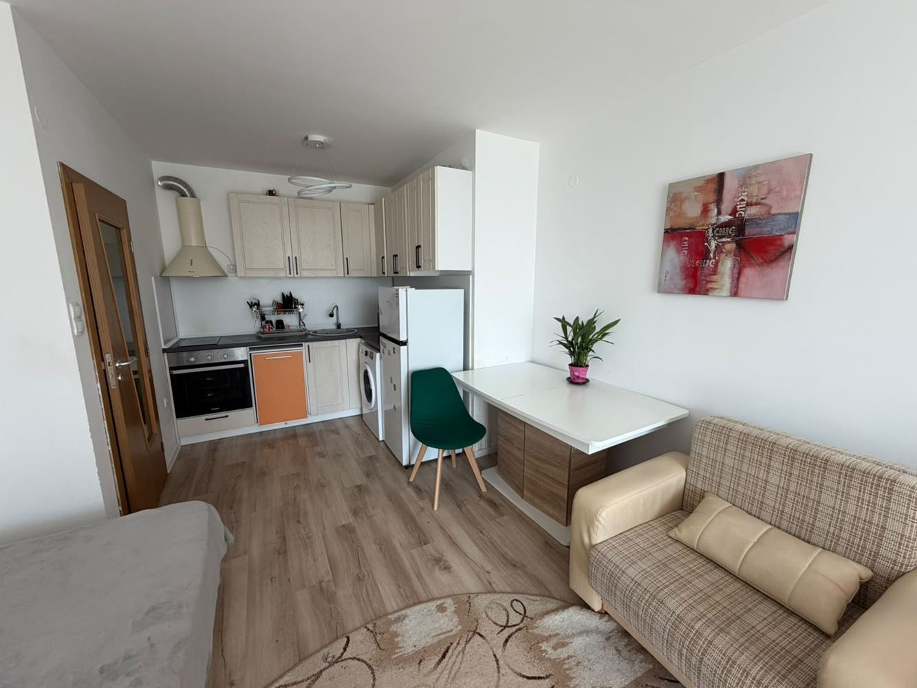 2-Zimmer-Wohnung in einer modernen Anlage im Herzen von Sonnenstrand – ausgezeichnete Investition und bezugsfertige Immobilie am Meer