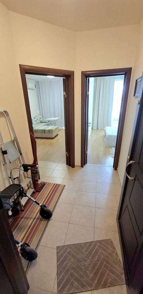 Zwei-Zimmer-Wohnung in einer Anlage in Pomorie – 300 m vom Strand entfernt, hervorragende Investition