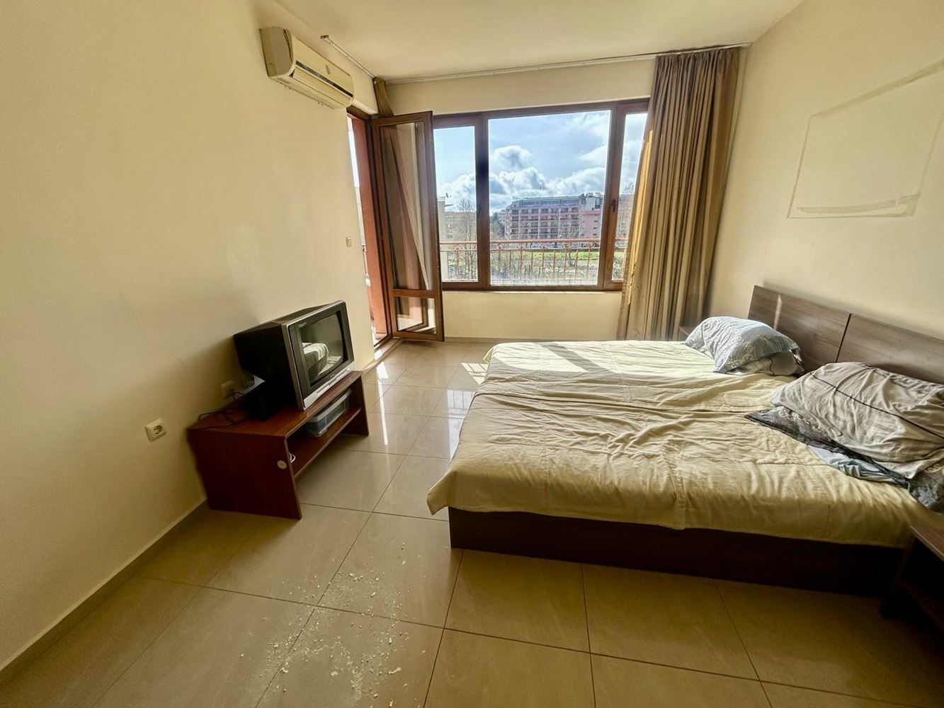 2-Zimmer-Wohnung im zentralen Teil von Sonnenstrand mit Poolblick