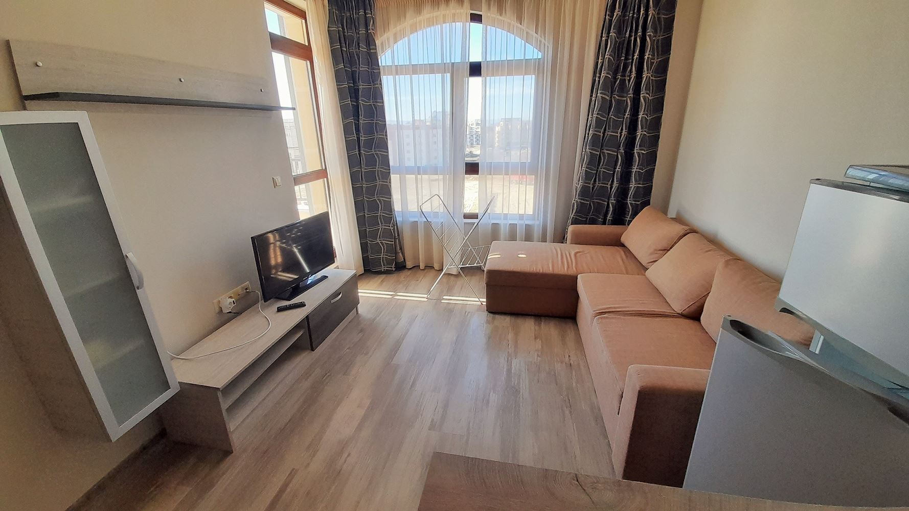 Attraktive Zweizimmerwohnung mit Meer- und Bergblick in Sveti Vlas