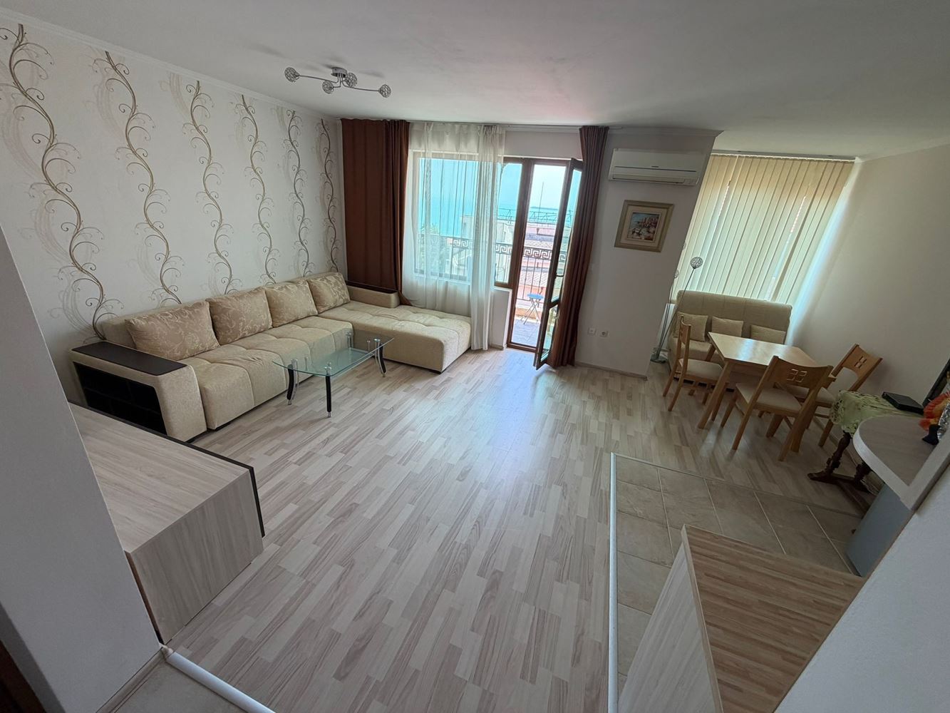 Sveti Vlas: außergewöhnlich geräumiges Studio mit Panoramameerblick