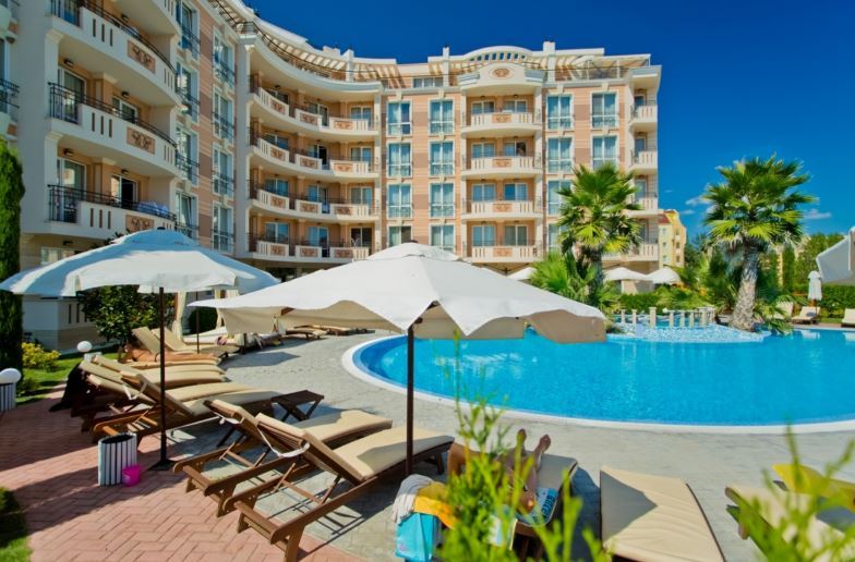 Stilvolles und geräumiges Studio in einer prestigeträchtigen Anlage in Sonnenstrand – Komfort und Luxus am Meer