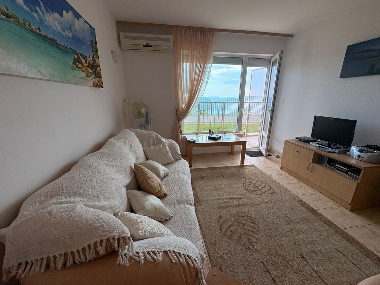2-Zimmer-Wohnung mit direktem Meerblick in Sveti Vlas – Komfort, Ruhe und Resort-Lebensstil