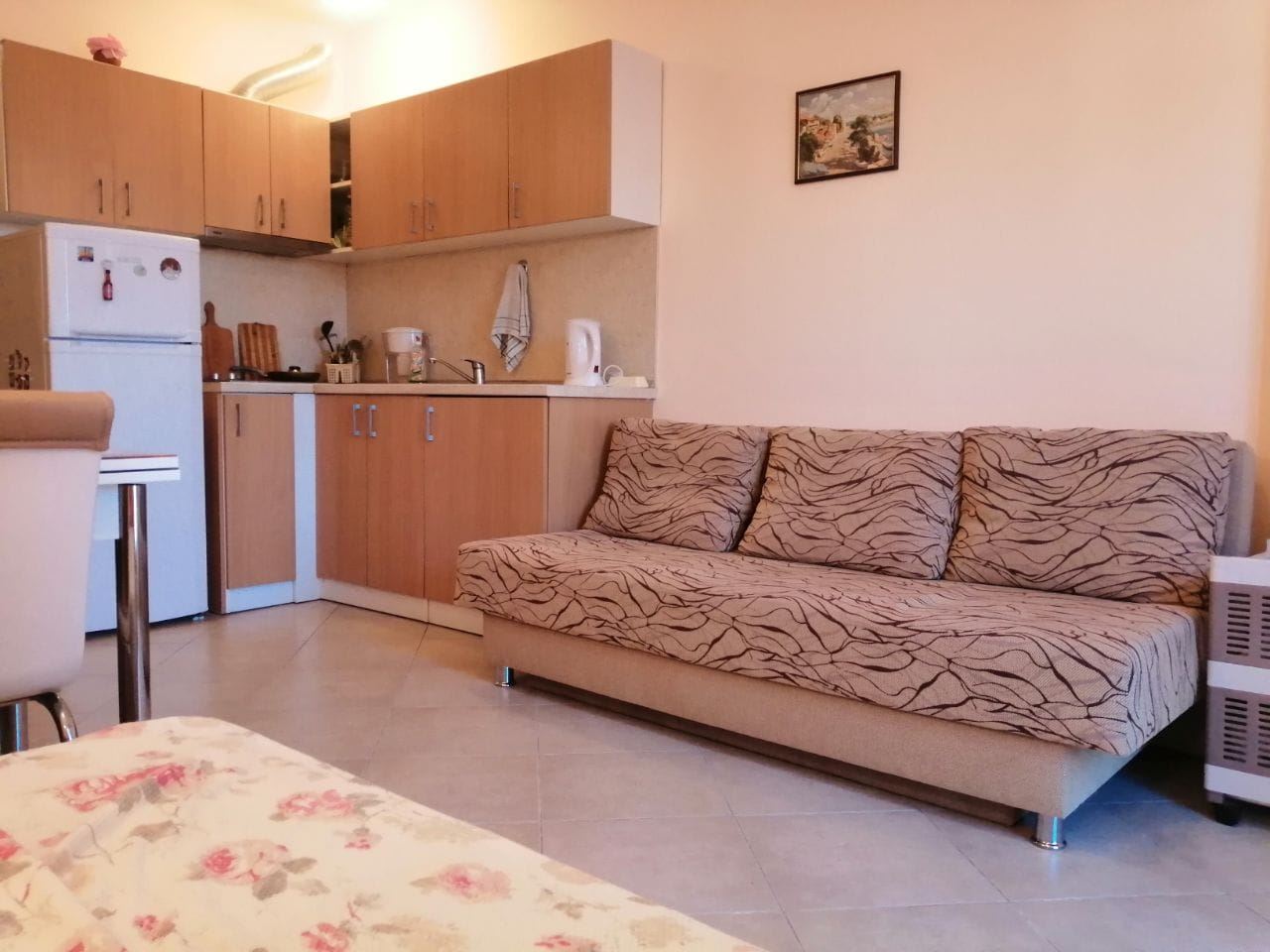 Geräumiges Studio-Apartment in Sonnenstrand, 300 Meter vom Strand entfernt, mit niedriger Instandhaltungsgebühr