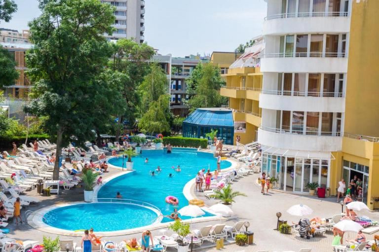 Geräumige Zweizimmerwohnung im Herzen von Sunny Beach – eine ausgezeichnete Investition