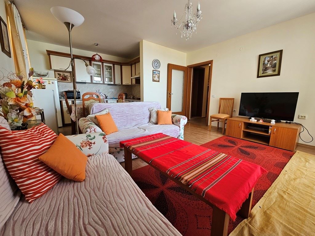 Sveti Vlas, erste Reihe am Meer – 2-Zimmer-Wohnung mit Meerblick