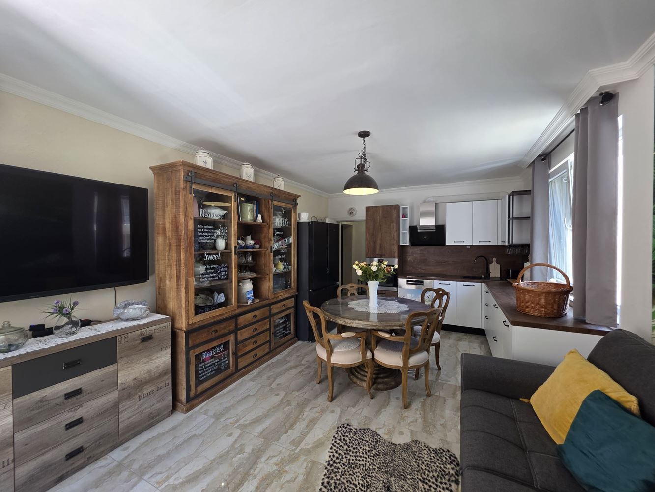 Luxuriöse Drei-Zimmer-Wohnung in einer gepflegten Anlage in Sunny Beach