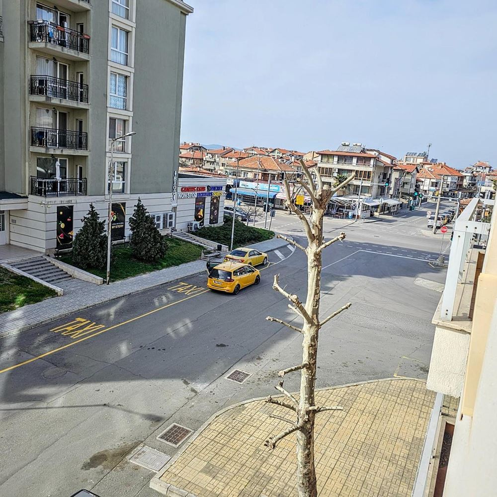 Geräumiges Studio in erstklassiger Lage in Pomorie