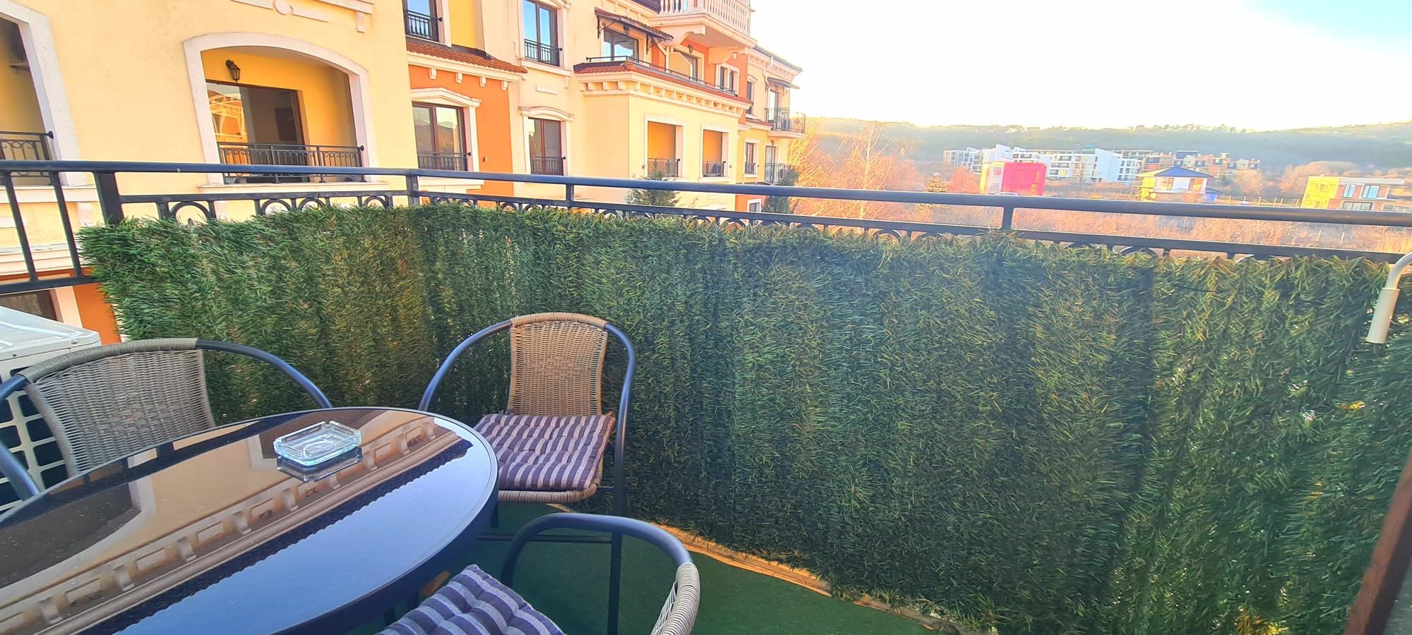 Sozopol: Drei-Zimmer-Wohnung mit zwei Schlafzimmern, 200 Meter vom Kavatsi-Strand entfernt – vollständig möbliert und bezugsfertig