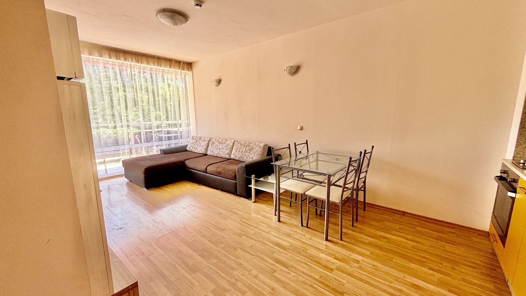 Sunny Beach: Wohnung mit einem Schlafzimmer 300 Meter vom Strand entfernt – Komfort, Qualität und hervorragende Investition