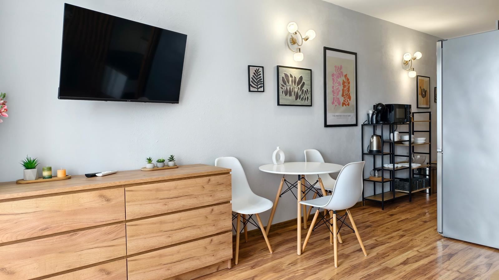 Geräumiges, modern möbliertes Studio mit separatem Schlafzimmer in einer Wohnanlage in Aheloy – Bezugsfertig