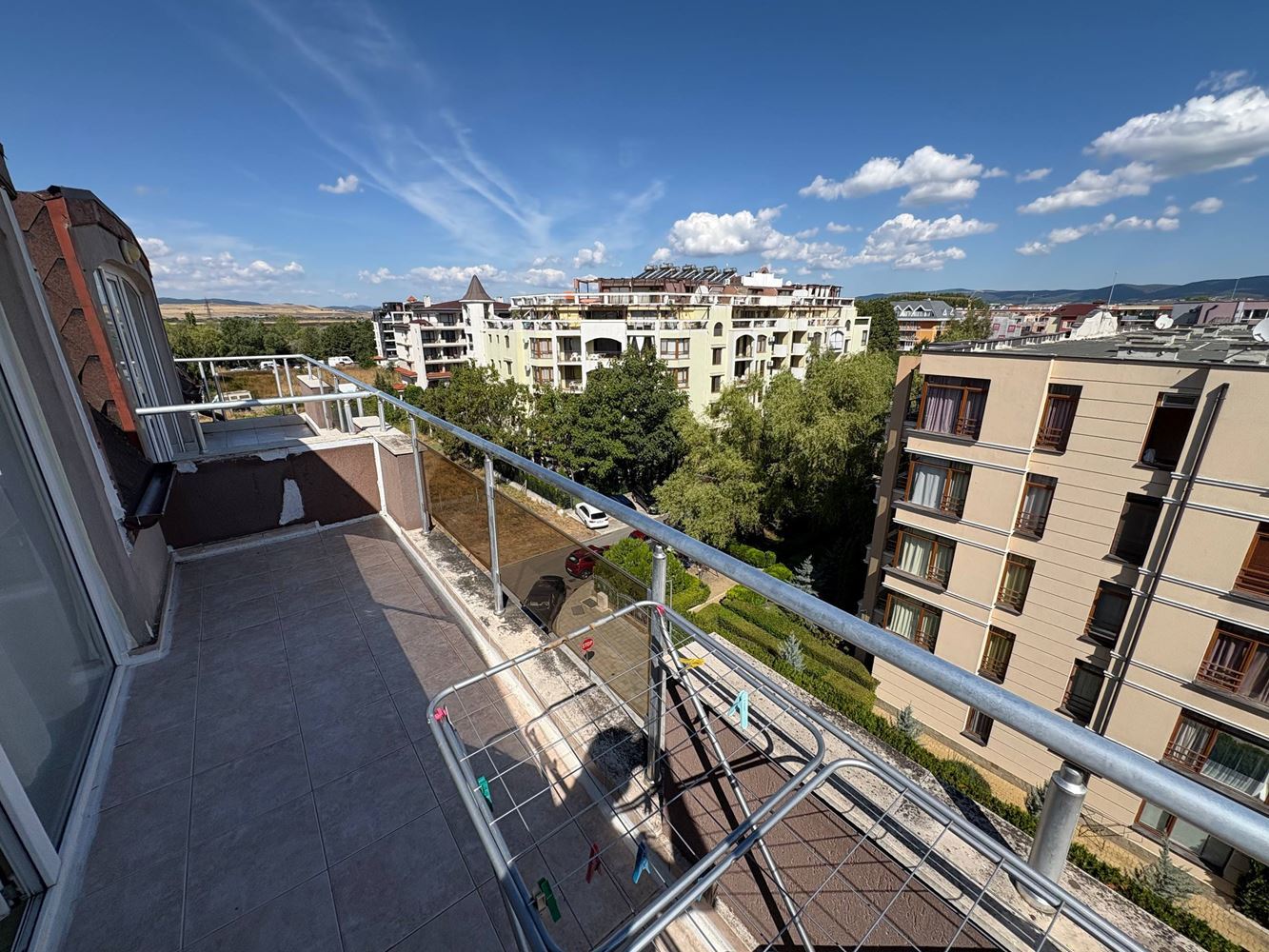 Ein-Zimmer-Wohnung mit Potenzial im grünsten Teil von Sonnenstrand