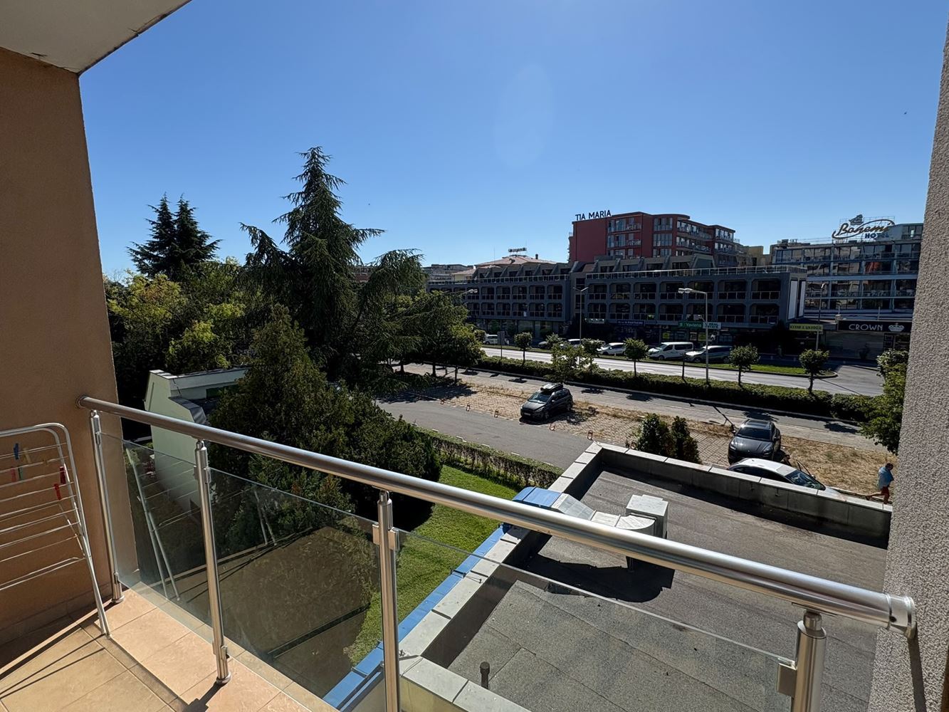2-Zimmer-Wohnung in Sonnenstrand – Komfort in einer Anlage mit Swimmingpools und Wasserrutschen