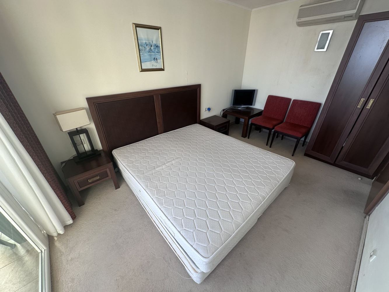 Zwei-Zimmer-Wohnung in Pomorie mit direktem Meerblick – luxuriöses Wohnen am Meer