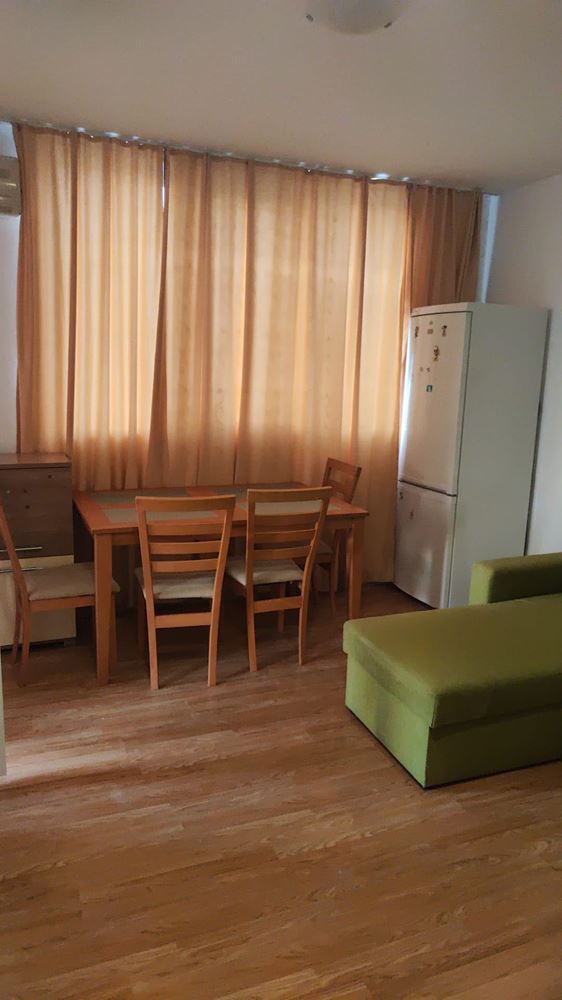 Möblierte Wohnung mit einem Schlafzimmer in Sonnenstrand – ausgezeichnete Lage und Annehmlichkeiten