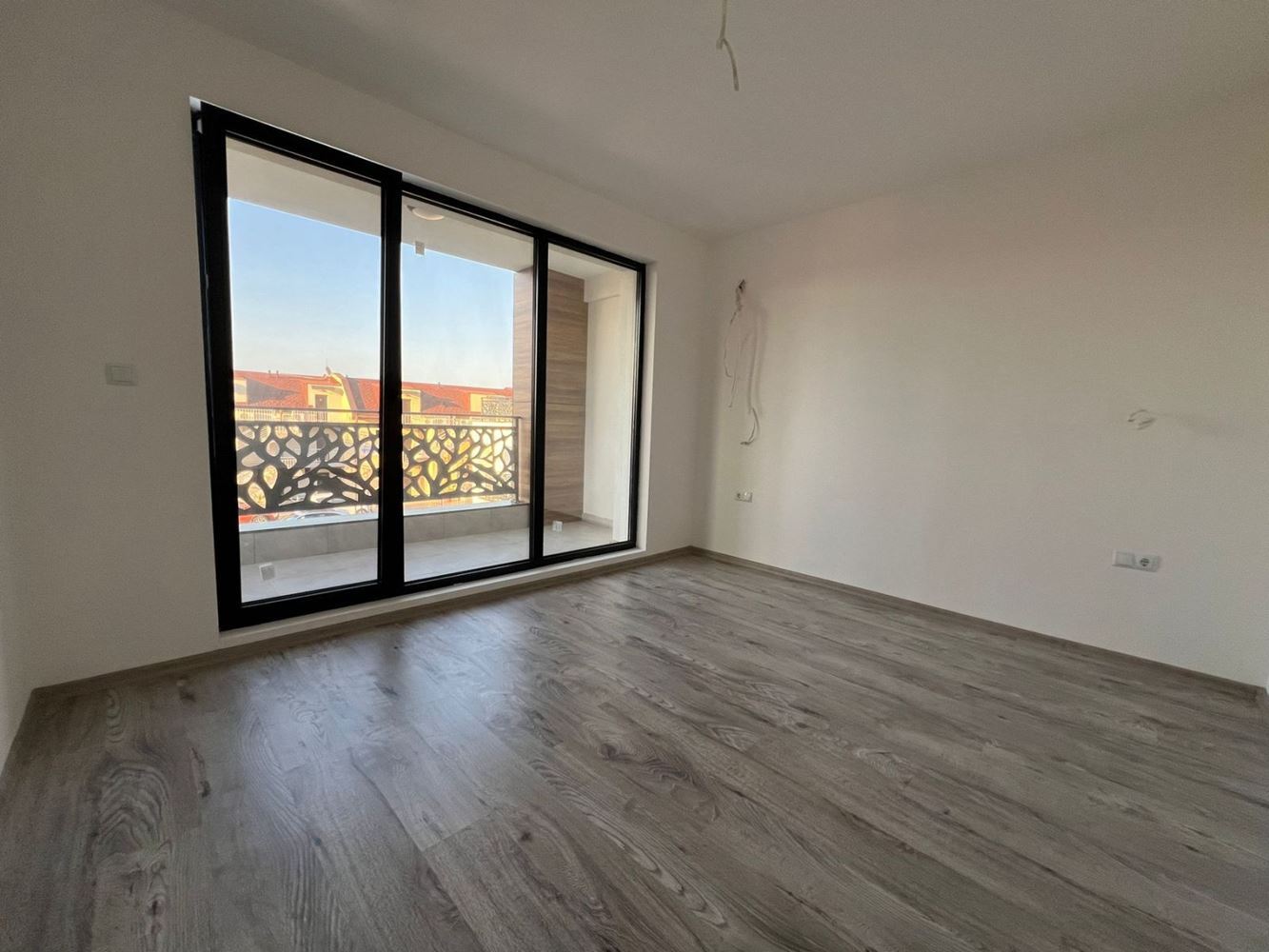 Neue 2-Zimmer-Wohnung in Sozopol – Luxusimmobilie ohne Instandhaltungsgebühr; bereit zur Möblierung