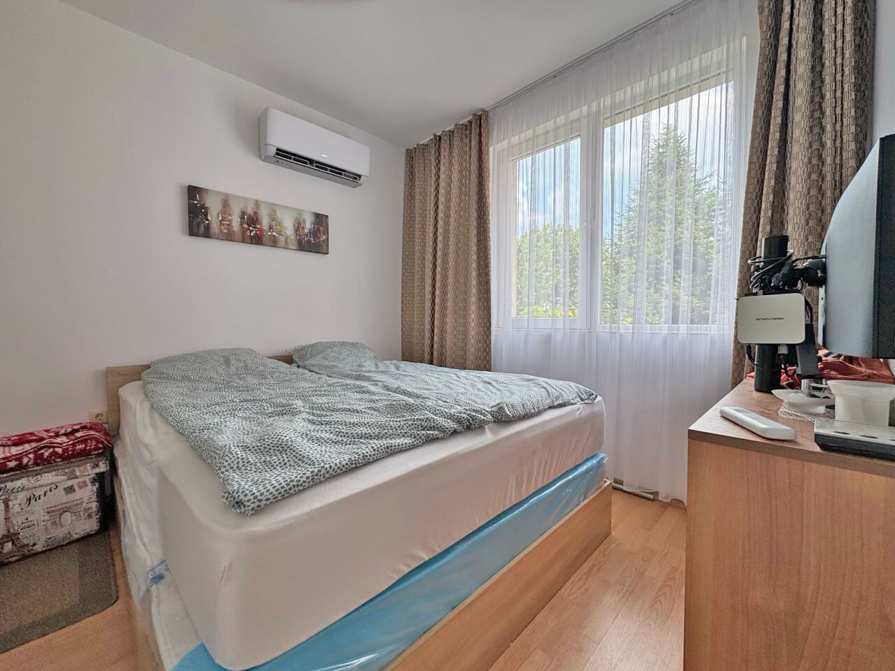 Luxuriöse Zweizimmerwohnung mit Poolblick in einer prestigeträchtigen Anlage in Sonnenstrand