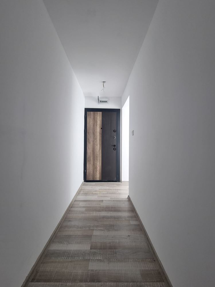 Helle und moderne Wohnung in ausgezeichneter Lage – eine Kombination aus Komfort, Natur und Meeresflair