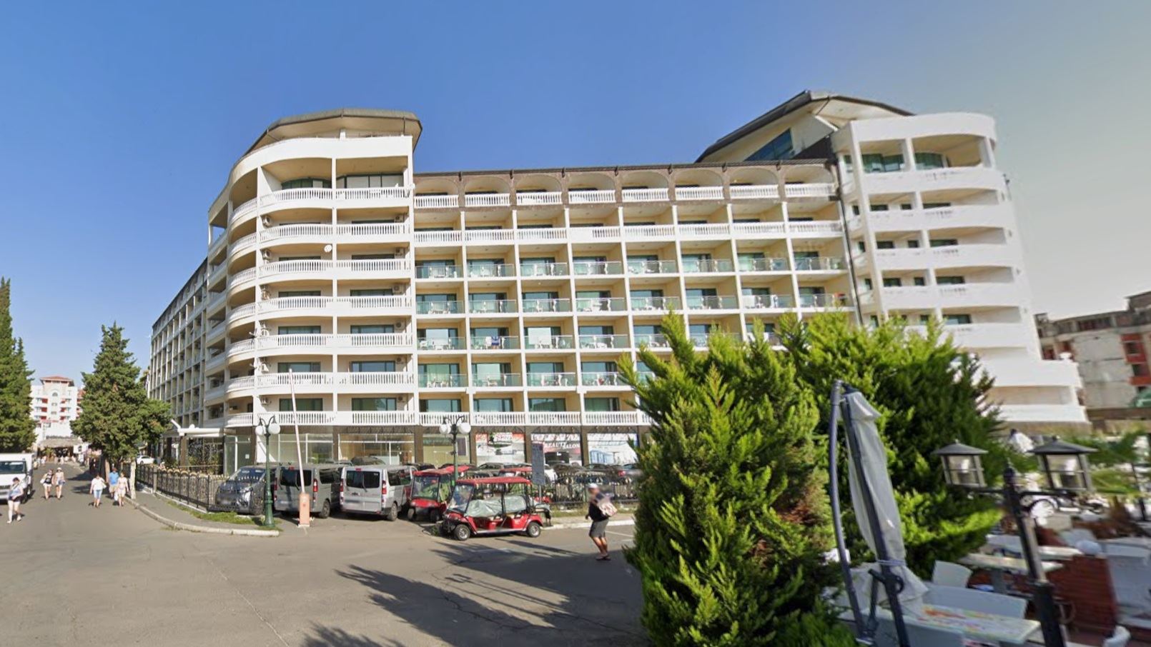 Geräumige 2-Zimmer-Wohnung nur 100 Meter vom Strand in Sonnenstrand entfernt – eine ausgezeichnete Wahl zum Wohnen und als Kapitalanlage