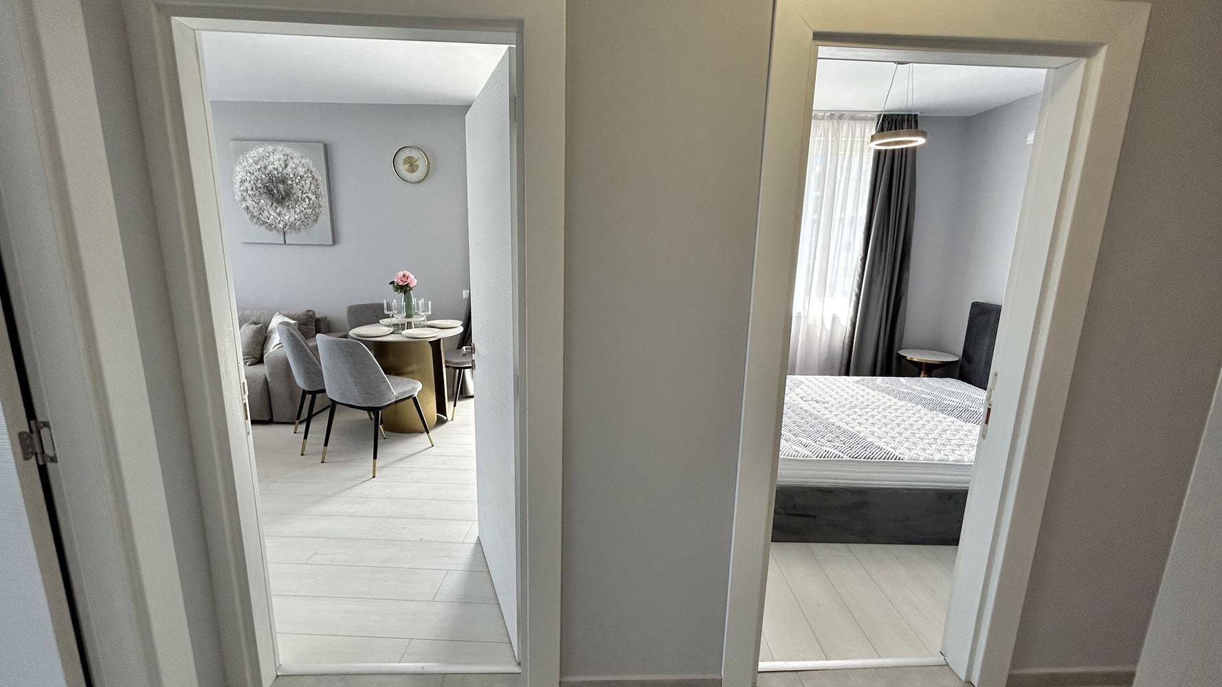 Elegante 3-Zimmer-Wohnung mit Panoramablick auf das Meer in erster Meereslinie in Sonnenstrand