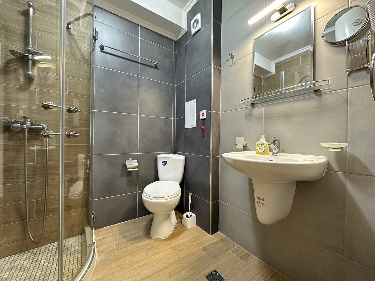 Drei-Zimmer-Wohnung in einem Elite-Komplex in Sunny Beach – moderner Luxus, Komfort und Meeresatmosphäre