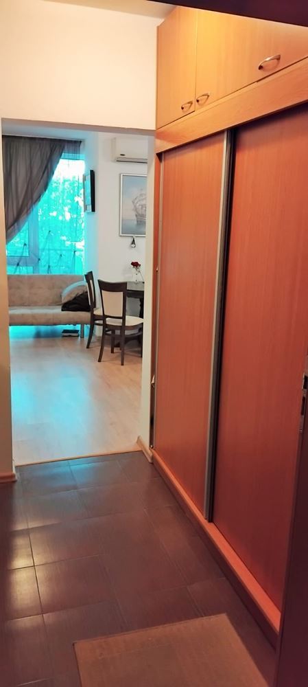 Geräumiges Studio mit Poolblick in einer ruhigen Anlage in Sveti Vlas – Komfort und Gemütlichkeit am Meer
