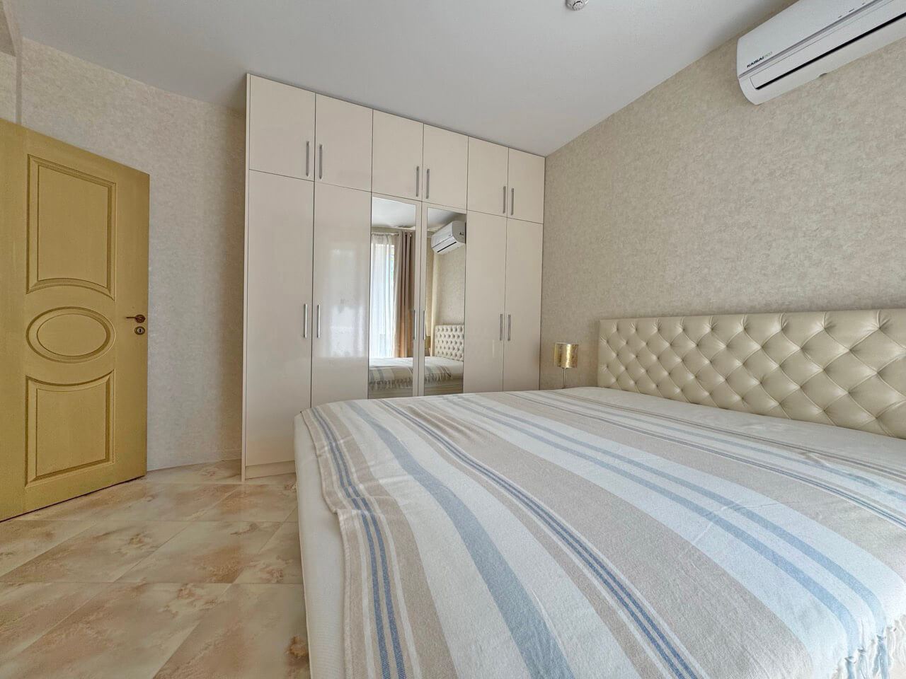 Helle und stilvolle Zweizimmerwohnung in einer luxuriösen Anlage in Sunny Beach – eine ausgezeichnete Wahl zum Wohnen und Erholen