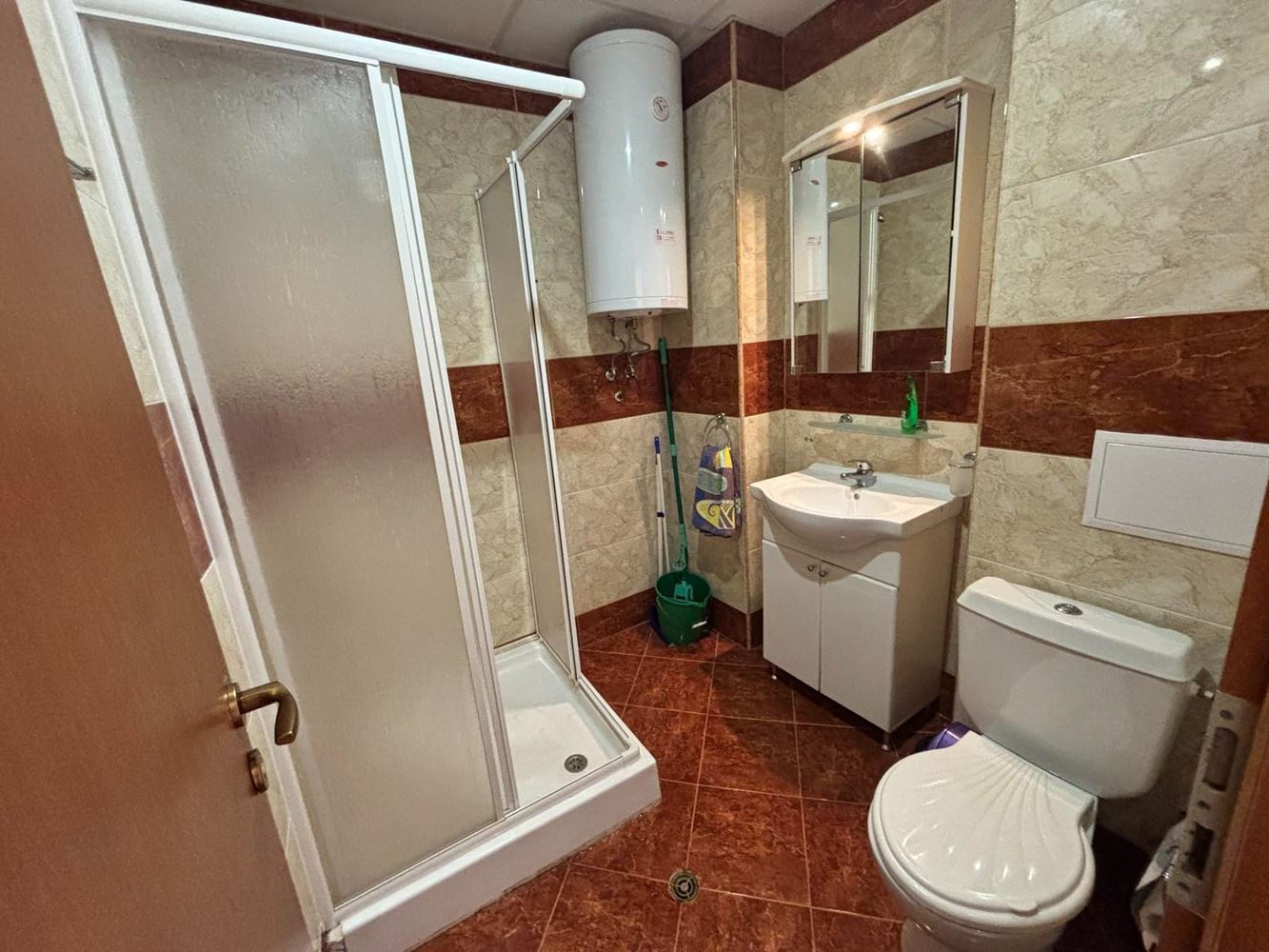 Wohnung mit wunderschönem Poolblick in Sveti Vlas – Ihr Ort für Erholung am Meer