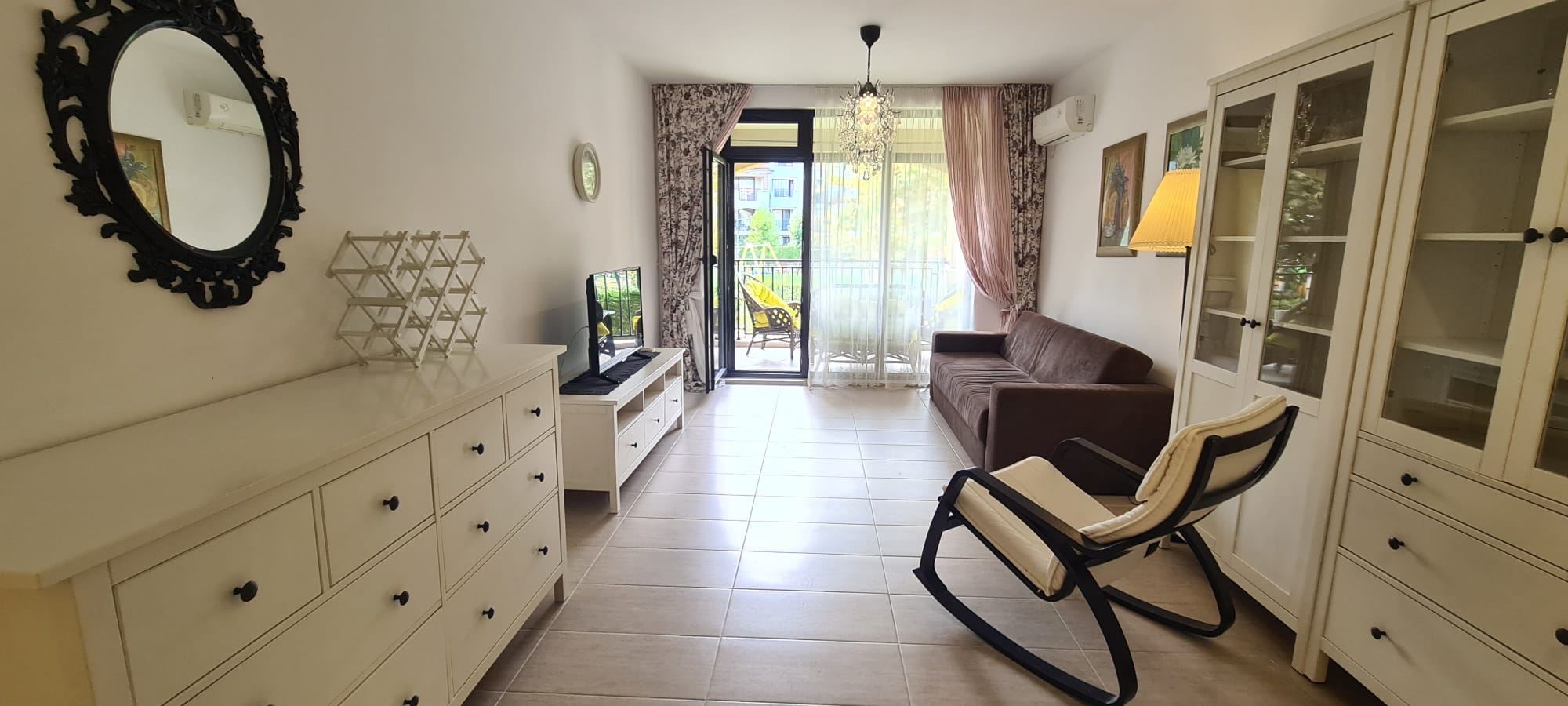 Luxuriöse Drei-Zimmer-Wohnung (Apartment mit zwei Schlafzimmern) in einem Elite-Komplex in Sosopol