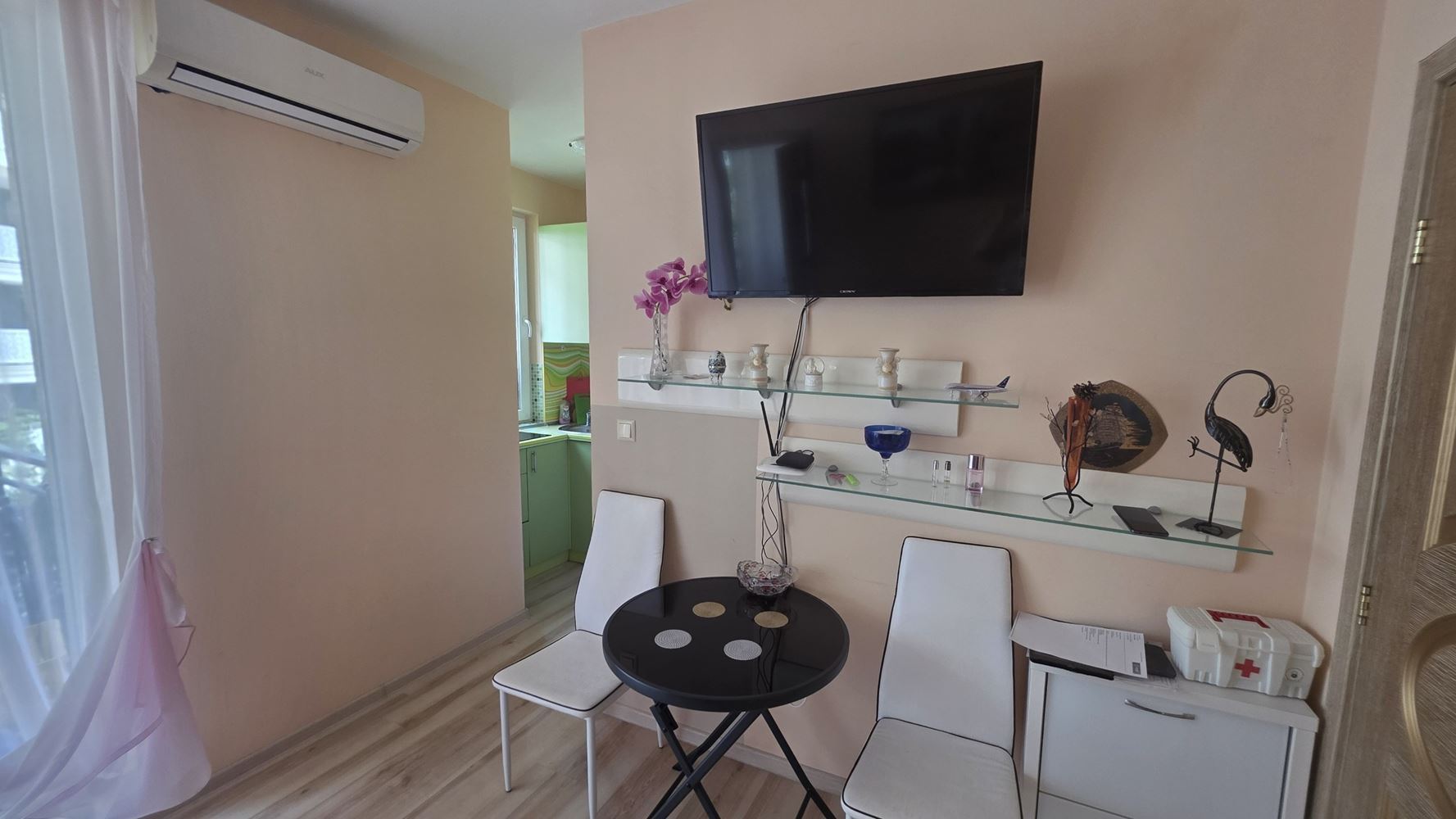 Wohnung mit einem Schlafzimmer in grüner Umgebung und hohem Komfort in Sonnenstrand – ausgezeichnete Investition und gemütliches Feriendomizil