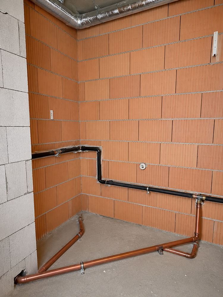Wohnung mit eigenem Garten 100 m vom Meer entfernt in Sarafovo – Neubau, vor Akt 15