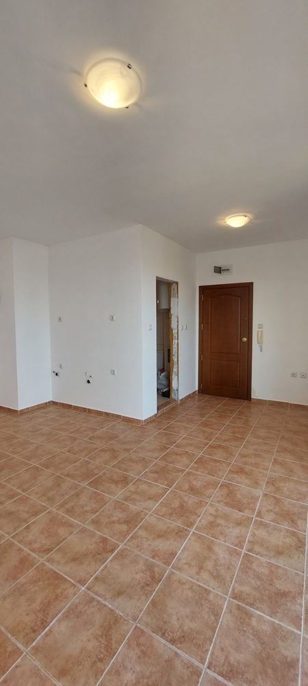 Helles Studio im obersten Stockwerk in Sonnenstrand – Freiheit, Ihr ideales Zuhause am Meer zu gestalten