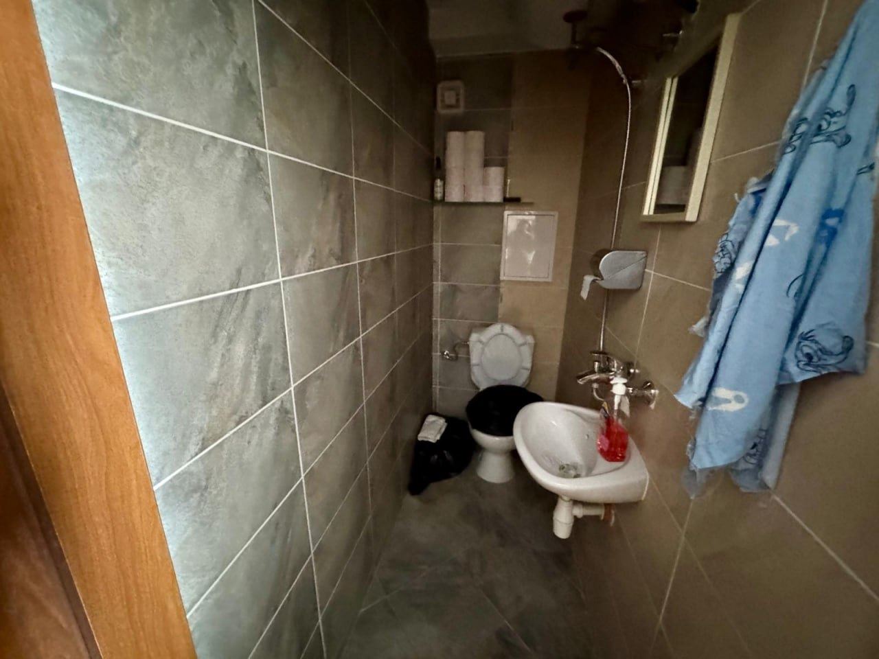 Geräumige Ein-Schlafzimmer-Wohnung mit zusätzlichem Schlafbereich in Sonnenstrand – 200 m vom Strand entfernt