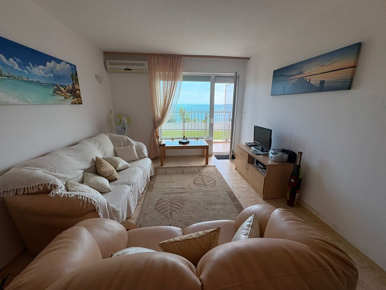 2-Zimmer-Wohnung mit direktem Meerblick in Sveti Vlas – Komfort, Ruhe und Resort-Lebensstil